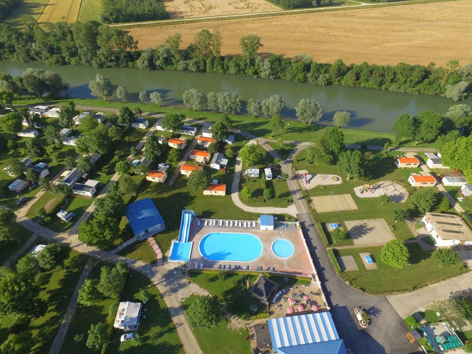 Camping Les Bords de Loue