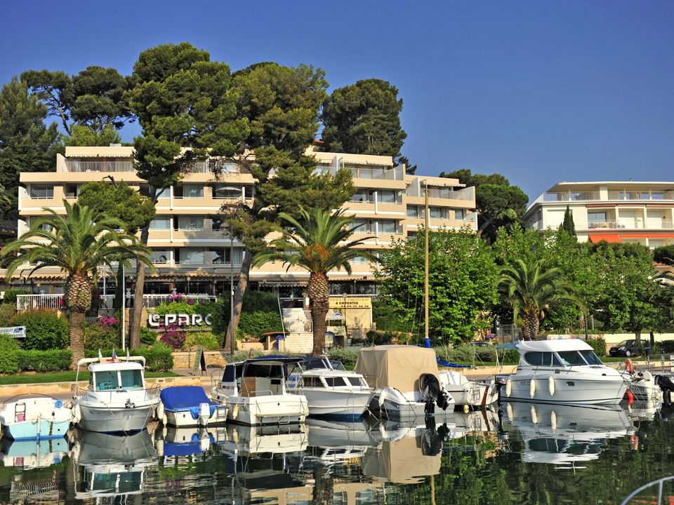 pierre-vacances-residence-bandol-port