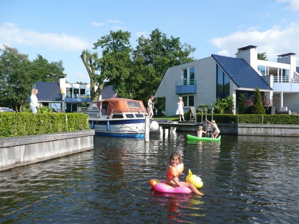 Rien van den Broeke Village