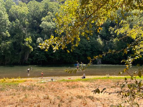 Camping Les Bords de Cèze - Camping Gard