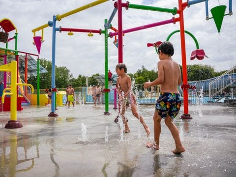 Recreatieoord Wilhelm Tell - Camping Belgisch Limburg - Afbeelding N°3