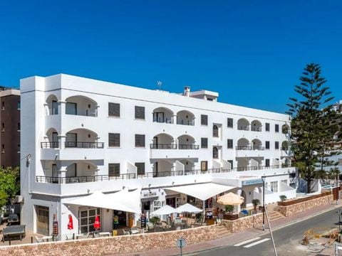 Pierre & Vacances Apartomentos Ros Ibiza - Camping Balearen
