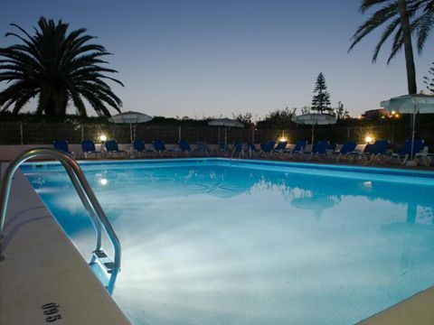 Pierre & Vacances Apartomentos Ros Ibiza - Camping Balearen