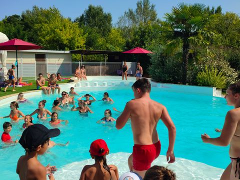 Camping Les Lacs de Courtes - Camping Gers