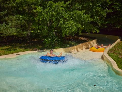Camping Domaine des Tours - Camping Aveyron