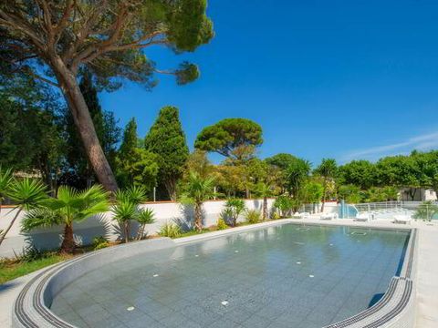 Camping Les 7 Fonts - Camping Hérault