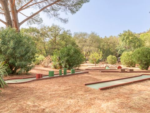Camping Domaine de Gaujac - Camping Paradis - Gard