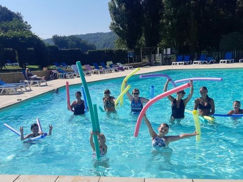Camping Le Rocher de la Cave - Camping Dordogne