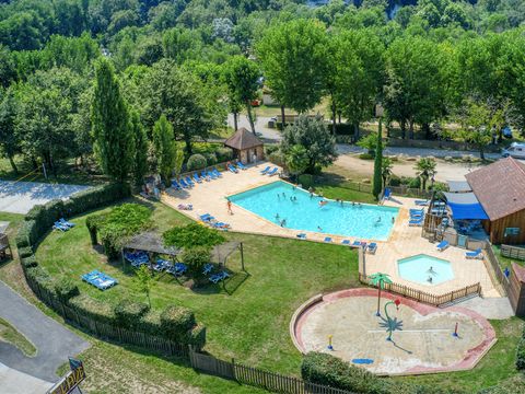 Camping Le Rocher de la Cave - Camping Dordogne