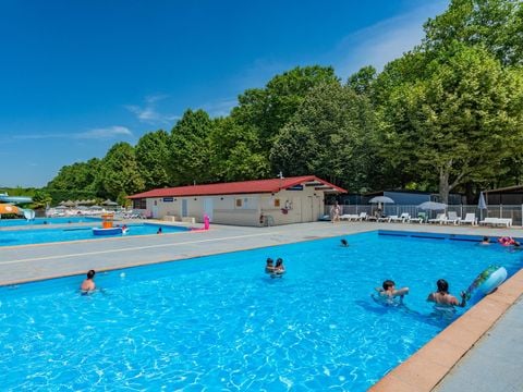 Camping Le Château de Galaure - Drôme