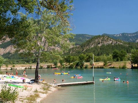 Camping le Lac Bleu - Ciela Village - Camping Drôme