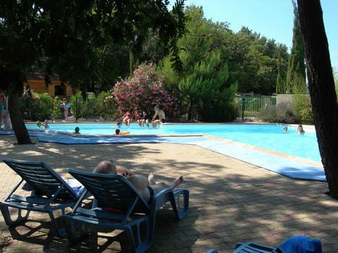 Camping Le Bois Des Ecureuils - Camping Gard