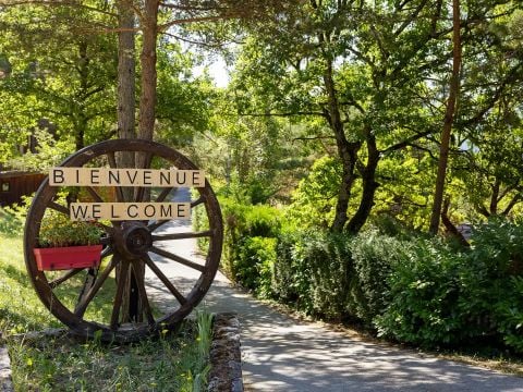 Camping Le Champ Long - Isère