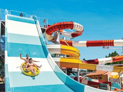 Camping Club Les Tamaris 5* - MS VACANCES - Pyrénées-Orientales