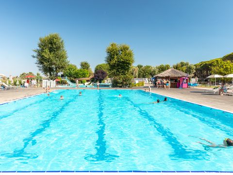 Club Del Sole Spina Family Collection - Ferrara