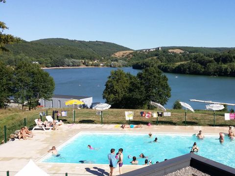 Flower Camping Lac du Causse - Camping Corrèze
