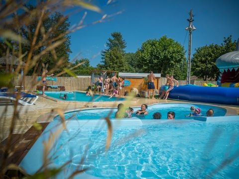 Camping Paradis FAMILY DES ISSOUX D'ARDECHE **** - Camping Ardèche