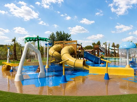 Camping Club La Côte des Roses 4* - MS VACANCES - Aube