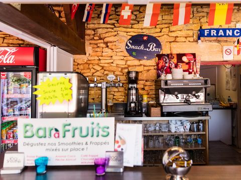 Camping Le Val d'Ussel - Dordogne