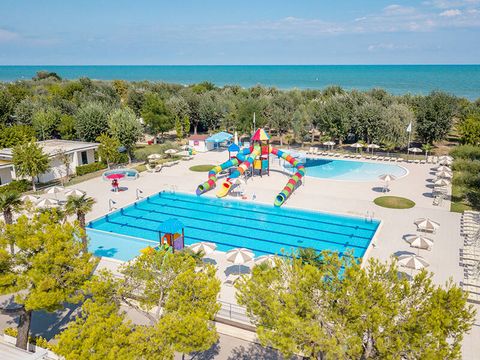 Stork Family Camping Village - Camping Teramo - Afbeelding N°0