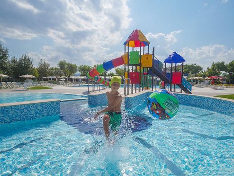 Stork Family Camping Village - Camping Teramo - Afbeelding N°3