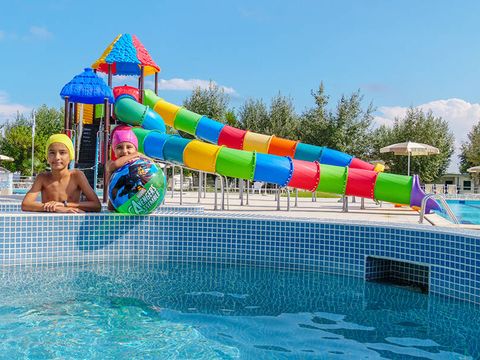 Stork Family Camping Village - Camping Teramo - Afbeelding N°4
