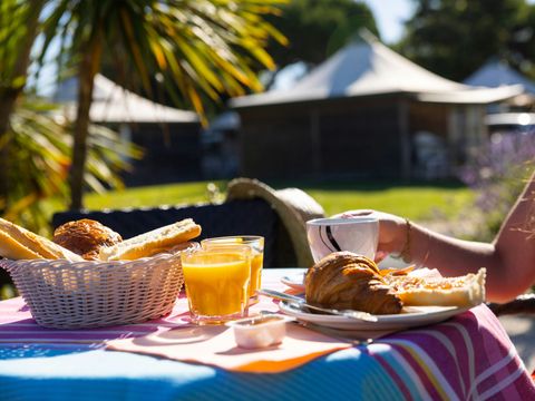 Camping Club Pontaillac Plage 4* - MS VACANCES - Charente-Maritime