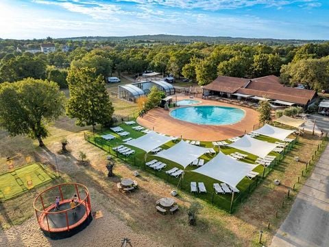 Camping Les Cigales -  Ciela Village - Lot