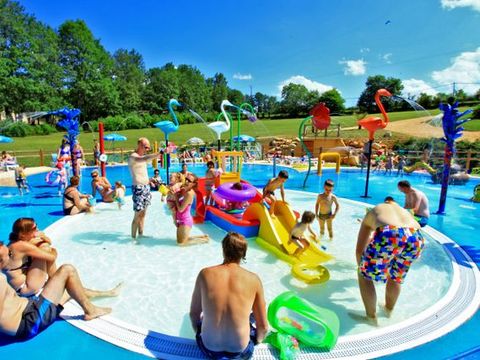 Camping Saint Avit Loisirs - Camping Dordogne - Afbeelding N°2