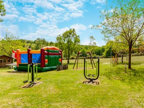 Camping les Etangs de Plessac  - Dordogne