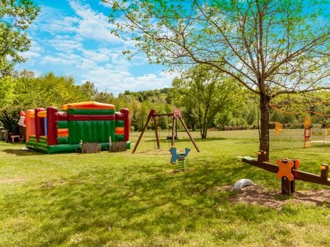 Camping les Etangs de Plessac  - Dordogne