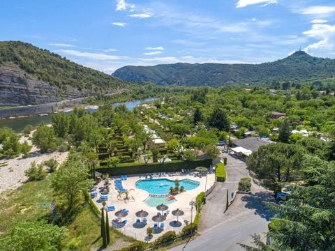 Flower Camping Le Riviera - Ardèche - Afbeelding N°0