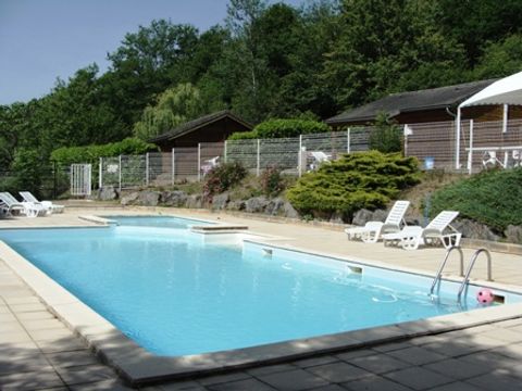 Village Vacances Les Chalets de la Gazonne - Camping Aveyron