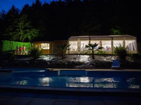 Village Vacances Les Chalets de la Gazonne - Camping Aveyron