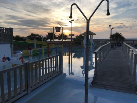 Camping Bleu Marine   - Hérault