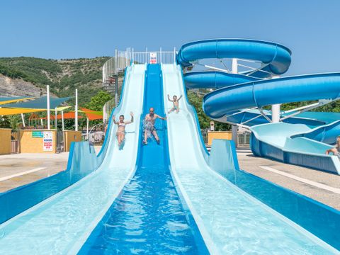 Camping La Plage Fleurie - Camping Ardèche