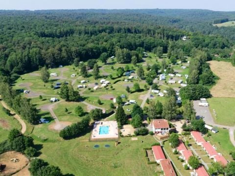Camping La Colline - Camping Belgisch-Luxemburg - Afbeelding N°3