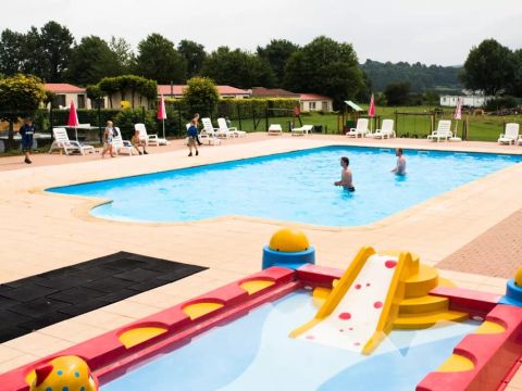 Camping La Colline - Camping Belgisch-Luxemburg - Afbeelding N°2