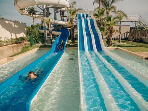 Camping Les Tamaris et Les Portes Du Soleil  - Hérault - Afbeelding N°2