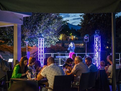 Camping L'Ecrin du Lac - Hautes-Alpes