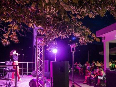 Camping L'Ecrin du Lac - Hautes-Alpes