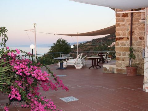 Camping Lo Scoglio - Camping Messina