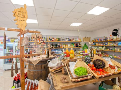 Bagheera Camping Naturiste - Noord-corsica