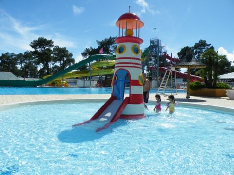 Tour Opérateur et particuliers sur camping Bonne Anse - Funpass non inclus - Camping Charente-Maritime