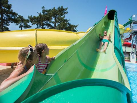 Tour Opérateur et particuliers sur camping Bonne Anse - Funpass non inclus - Camping Charente-Maritime