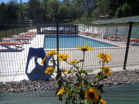 Camping Naturiste Millefleurs - Camping Ariège