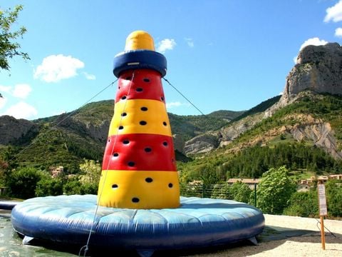 Camping Les Princes D'Orange - Ciela Village - Hautes-Alpes
