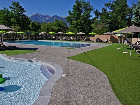 Le Petit Liou - Camping Sites et Paysages - Camping Hautes-Alpes