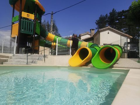 Camping Ushuaïa Villages Les Pins d'Ucel - Camping Ardèche
