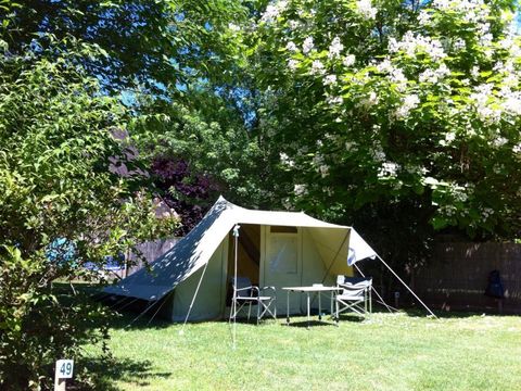 Flower Camping  Le Tiradou - Camping Dordogne - Afbeelding N°4
